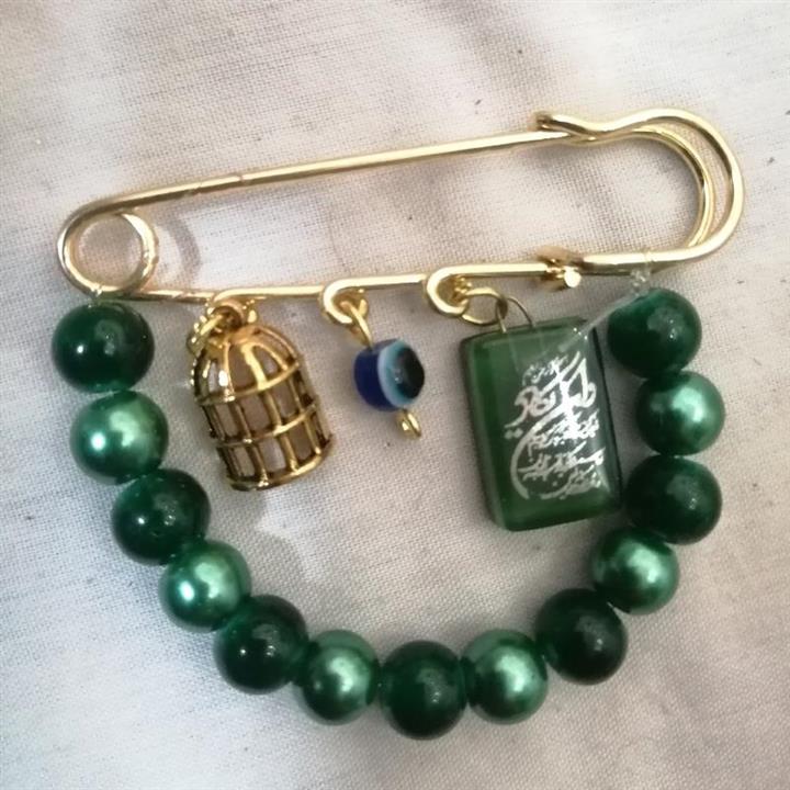 سنجاق سینه مروارید و وان یکاد